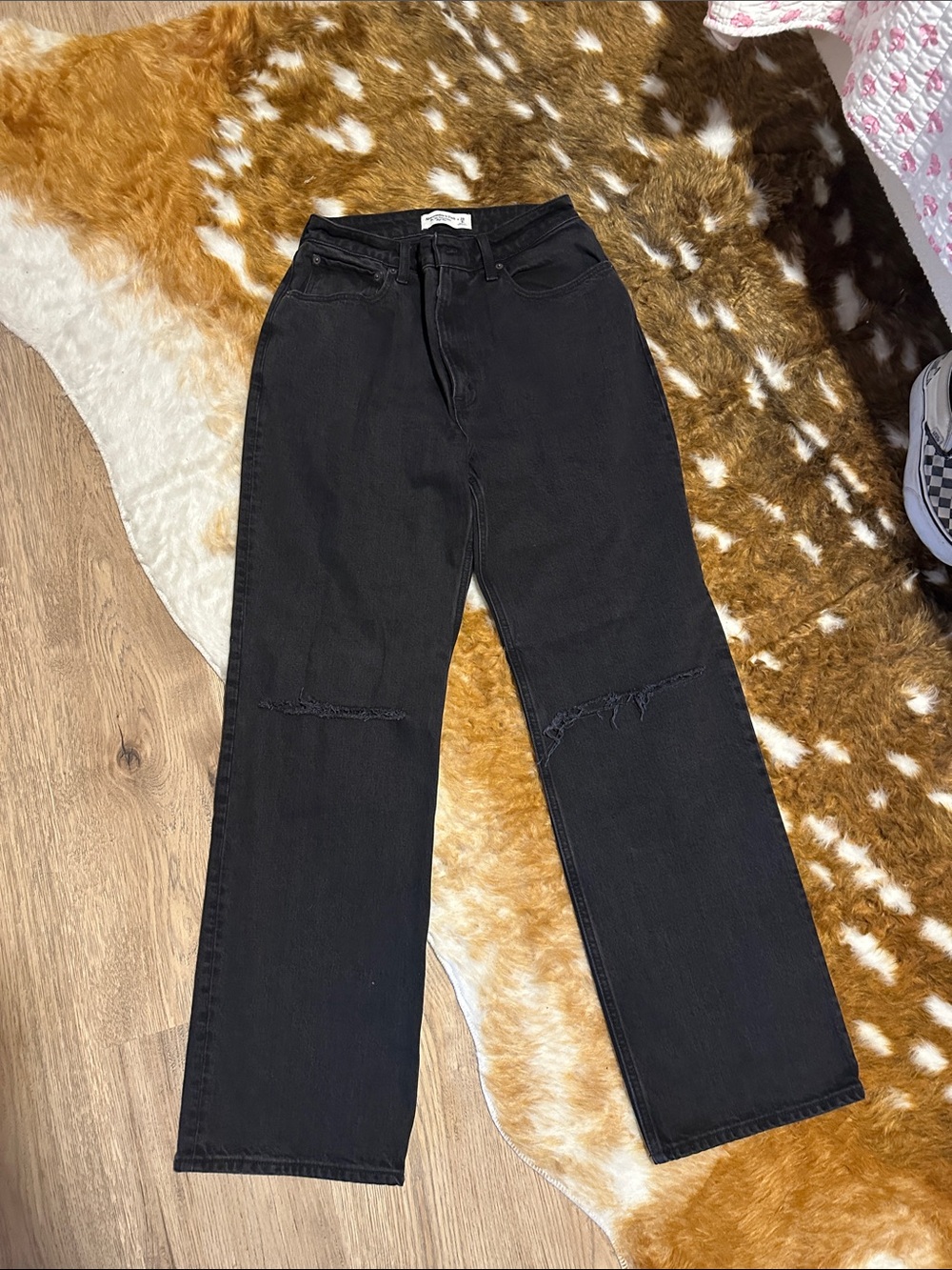 Abercrombie & Fitch Black Straight-Leg Jeans with Knee Rips